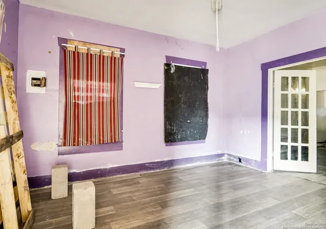 11th image of 102 S Rosillo, San Antonio, TX 78207 | MLS# 1912226