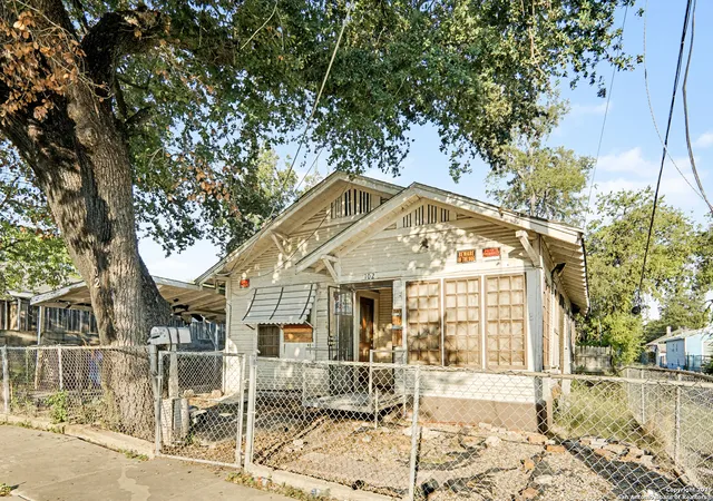 5th image of 102 S Rosillo, San Antonio, TX 78207 | MLS# 1912226