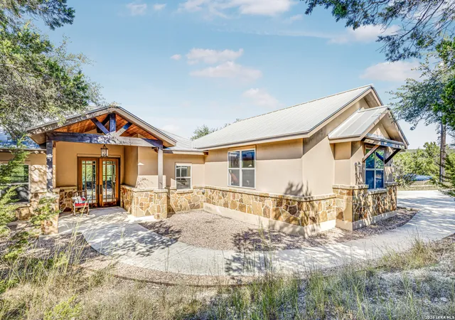 Photo 3 of Single family home for sale at 710 Stoney Ridge, Bulverde, TX 78163 | MLS# 1912252 | Listing updated on 2026-06-30