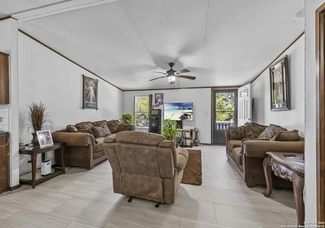 Photo 3 of Single family home for sale at 344 E Clark, Canyon Lake, TX 78133 | MLS# 1912268 | Listing updated on 2026-03-22