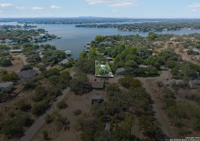 3rd image of 1001 Shorewood, Granite Shoals, TX 78654 | MLS# 1912299
