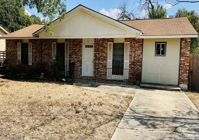 Photo 2 of Single family home for sale at 4418 Sun Vista Ln, San Antonio, TX 78217 | MLS# 1912316 | Listing updated on 2026-09-01