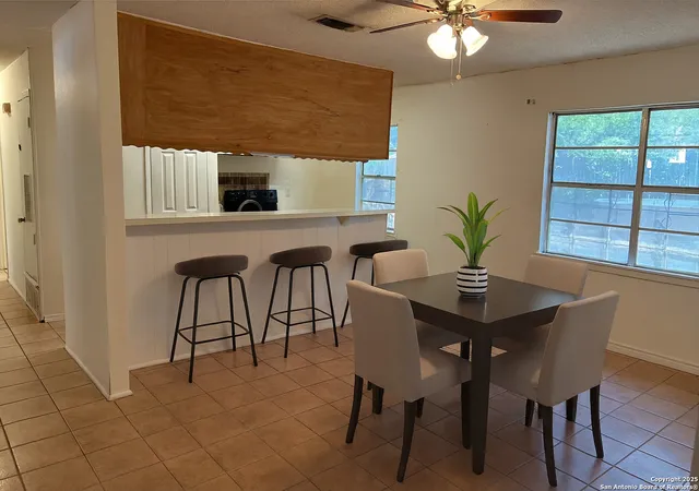 Photo 3 of Single family home for sale at 4418 Sun Vista Ln, San Antonio, TX 78217 | MLS# 1912316 | Listing updated on 2026-09-01