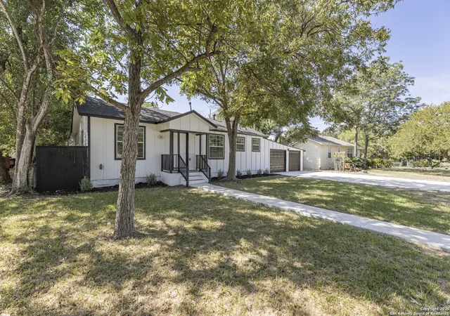 3rd image of 106 Irvington, San Antonio, TX 78209 | MLS# 1912349