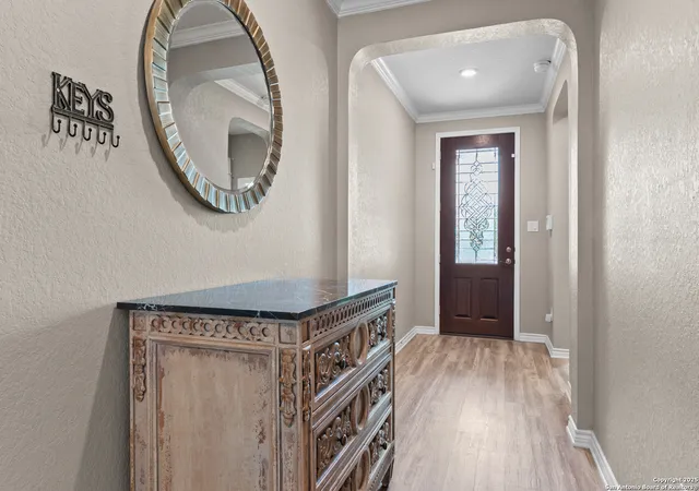 Photo 3 of Sale Pending at 200 Lone Fls, Universal City, TX 78148 | MLS# 1912350 | Listing updated on 2025-10-29