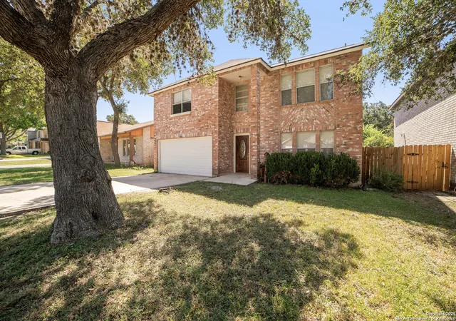 Photo 2 of Sale Pending at 9590 Campton Farms, San Antonio, TX 78250 | MLS# 1912352 | Listing updated on 2026-01-17