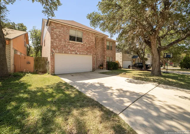 Photo 3 of Sale Pending at 9590 Campton Farms, San Antonio, TX 78250 | MLS# 1912352 | Listing updated on 2026-01-17