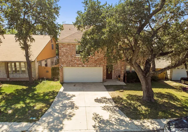 Photo 4 of Sale Pending at 9590 Campton Farms, San Antonio, TX 78250 | MLS# 1912352 | Listing updated on 2026-01-17