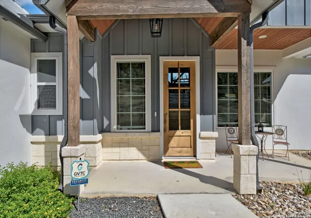 Photo 3 of Single family home for sale at 3191 Campestres, Spring Branch, TX 78070 | MLS# 1912359 | Listing updated on 2026-04-09