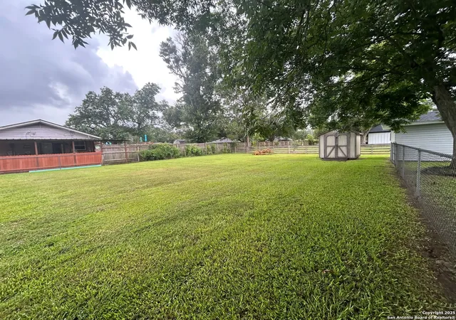 Photo 3 of Single family home for sale at 205 Turner Ln, Bridge City, TX 77611 | MLS# 1912361 | Listing updated on 2025-11-29