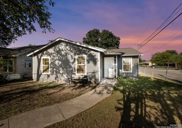 1st image of 2203 Sw 19th Street, San Antonio, TX 78207 | MLS# 1912364
