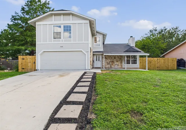 Photo 2 of Sale Pending at 7007 Elk Trail, San Antonio, TX 78244 | MLS# 1912398 | Listing updated on 2025-11-13