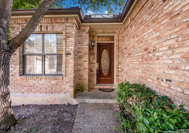 Photo 2 of Sale Pending at 3002 Iron Stone, San Antonio, TX 78230 | MLS# 1912412 | Listing updated on 2025-10-20
