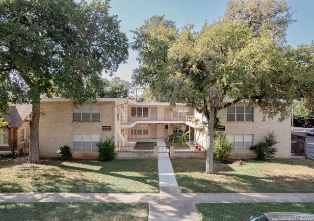 Photo 1 of Sale Pending at 118 Funston Pl, San Antonio, TX 78209 | MLS# 1912457 | Listing updated on 2026-04-08