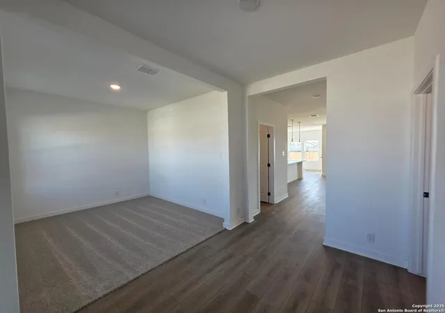 5th image of 12856 Red Apple Rd, Schertz, TX 78154 | MLS# 1912459