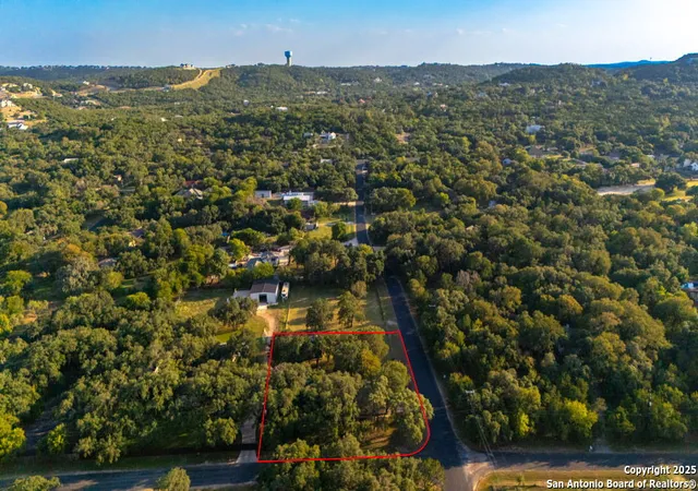 4th image of 8818 Apache Trl, San Antonio, TX 78255 | MLS# 1912507