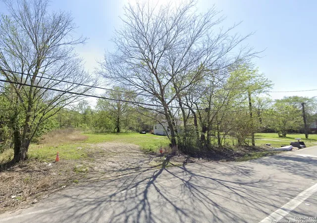 1st image of 5814 E Houston, Houston, TX 77028 | MLS# 1912514