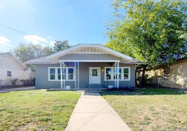 Homes for sale in San Antonio, TX | 2710 E Houston St, San Antonio, TX 78202 | MLS# 1912539