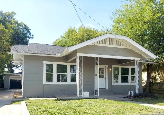 Homes for sale in San Antonio, TX | 2710 E Houston St, San Antonio, TX 78202 | MLS# 1912539