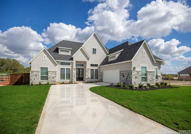Photo 1 of Single family home for sale at 8572 Benclare, San Antonio, TX 78266 | MLS# 1912566 | Listing updated on 2025-10-14