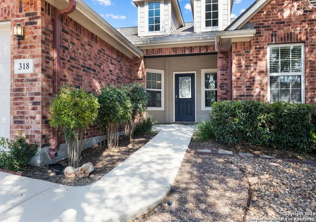 Homes for sale in Cibolo, TX | 318 Birkdale, Cibolo, TX 78108 | MLS# 1912572