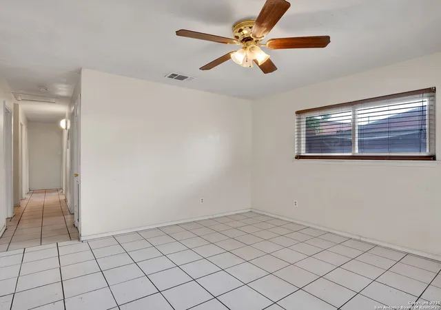 Photo 4 of Single family home for sale at 1818 Adamston, San Antonio, TX 78220 | MLS# 1912575 | Listing updated on 2025-10-14