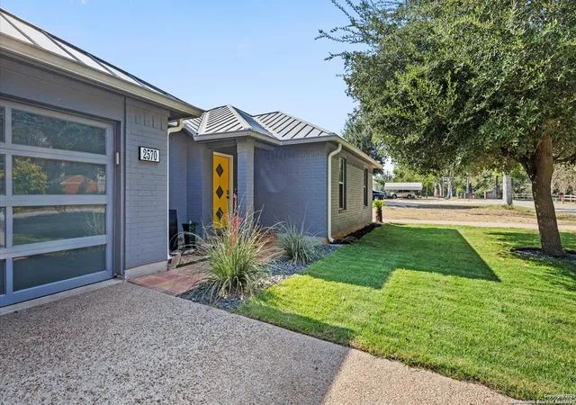 2nd image of 2570 Terminal Loop, Mc Queeney, TX 78123 | MLS# 1912585