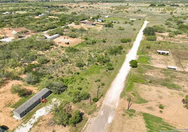 12th image of 311 County Road 1647, Moore, TX 78057 | MLS# 1912604