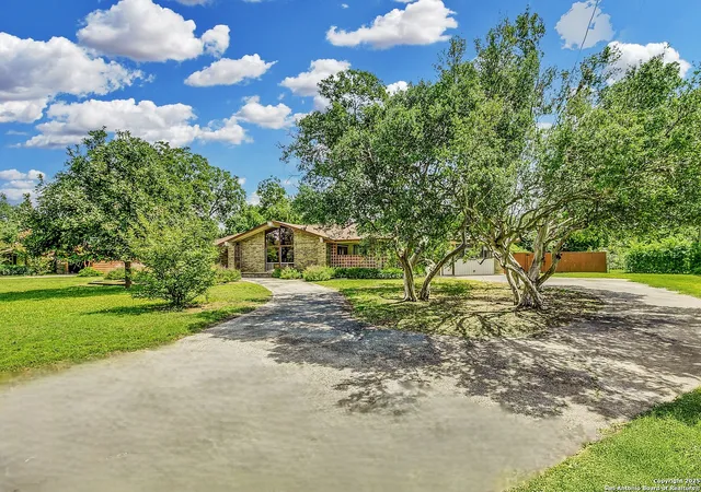 Photo 3 of Sale Pending at 6520 Adair, San Antonio, TX 78238 | MLS# 1912614 | Listing updated on 2025-11-08