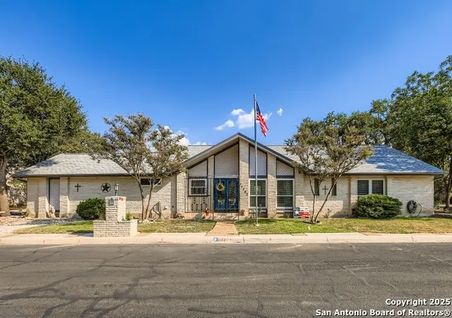 Homes for sale in San Antonio, TX | 11702 Whisper Dew, San Antonio, TX 78230 | MLS# 1912634