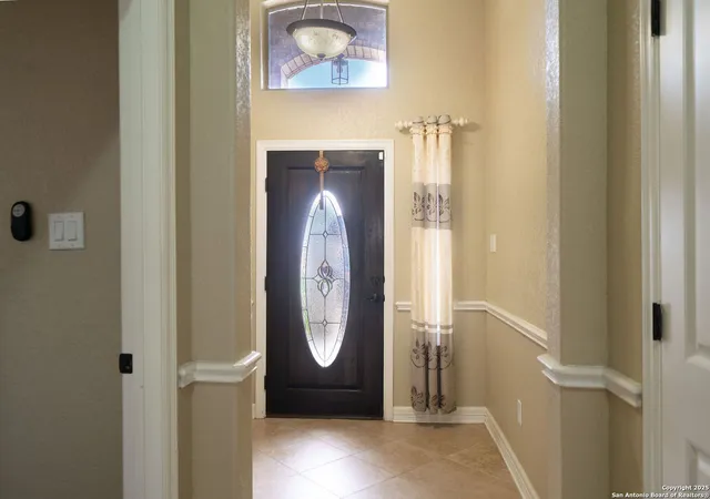 Photo 4 of Single family home for sale at 13900 Wenrich, San Antonio, TX 78233 | MLS# 1912636 | Listing updated on 2025-11-12