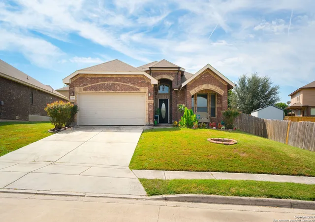 Photo 1 of Single family home for sale at 13900 Wenrich, San Antonio, TX 78233 | MLS# 1912636 | Listing updated on 2025-11-12