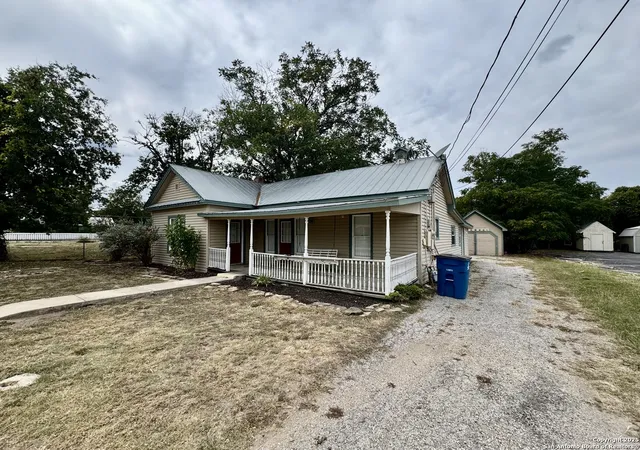2nd image of 1007 Cedar, Bandera, TX 78003 | MLS# 1912660