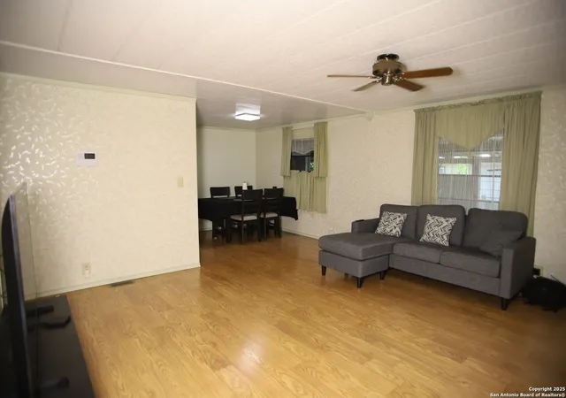 Photo 2 of Sale Pending at 25214 Pat Pkwy, San Antonio, TX 78257 | MLS# 1912679 | Listing updated on 2025-12-05