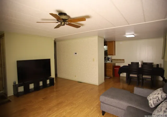 Photo 3 of Sale Pending at 25214 Pat Pkwy, San Antonio, TX 78257 | MLS# 1912679 | Listing updated on 2025-12-05