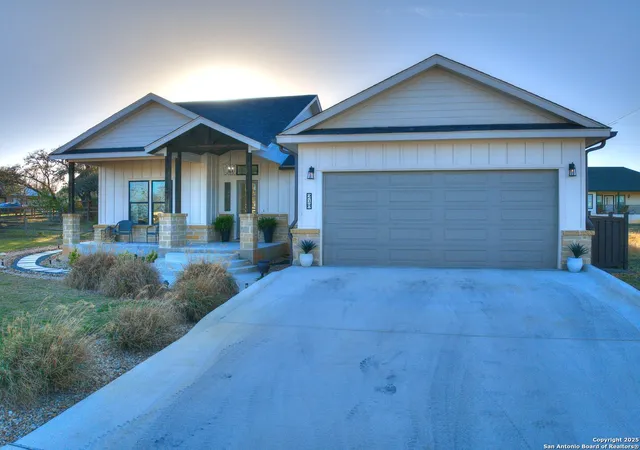 1st image of 218 Edgewood Cir, Bandera, TX 78003 | MLS# 1912733