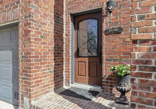 Photo 1 of Sale Pending at 16 Marella Dr, San Antonio, TX 78248 | MLS# 1912747 | Listing updated on 2026-02-11