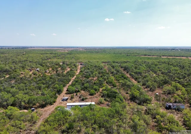 Photo 4 of Land for sale at 7365 Leal Rd, Pleasanton, TX 78064 | MLS# 1912754 | Listing updated on 2026-09-18