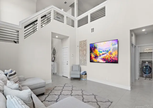 Photo 3 of Single family home for sale at 5606 Holly Hollow, San Antonio, TX 78266 | MLS# 1912795 | Listing updated on 2026-02-18