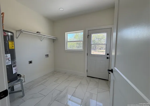 30th image of 809 N Camp Street, Uvalde, TX 78801 | MLS# 1912797