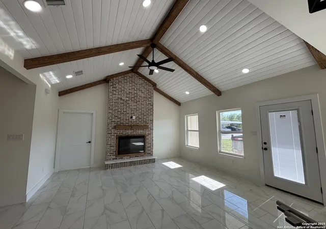 5th image of 809 N Camp Street, Uvalde, TX 78801 | MLS# 1912797