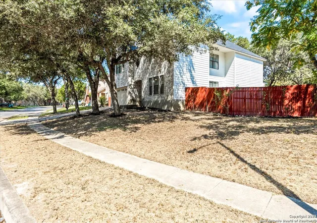 Photo 3 of Sale Pending at 7093 Rimwood, Live Oak, TX 78233 | MLS# 1912824 | Listing updated on 2025-12-12
