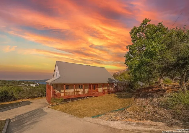 Photo 1 of Single family home for sale at 1174 Highland Terrace, Canyon Lake, TX 78133 | MLS# 1912841 | Listing updated on 2025-11-21