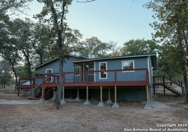 Photo 3 of Sale Pending at 261 Oak Holw, La Vernia, TX 78121 | MLS# 1912875 | Listing updated on 2026-03-31