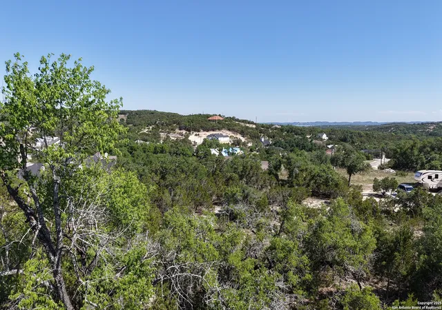 Photo 2 of Sale Pending at 562 Prairie Tea, Canyon Lake, TX 78133 | MLS# 1912911 | Listing updated on 2026-02-03