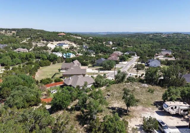 Photo 3 of Sale Pending at 562 Prairie Tea, Canyon Lake, TX 78133 | MLS# 1912911 | Listing updated on 2026-02-03