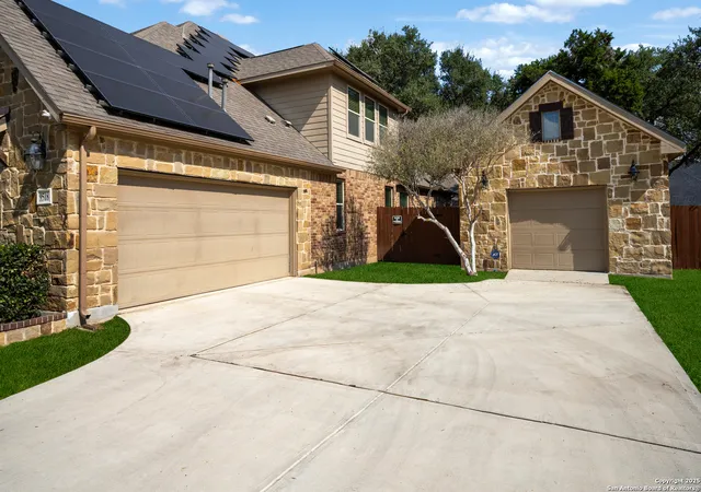 Photo 4 of Sale Pending at 9518 Ninas, San Antonio, TX 78254 | MLS# 1912937 | Listing updated on 2025-11-15