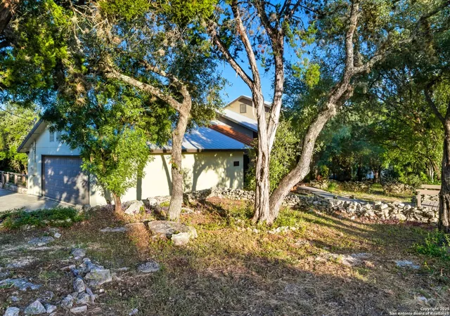 4th image of 14906 Circle J, Helotes, TX 78023 | MLS# 1912955