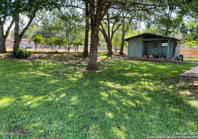 Photo 3 of Single family home for sale at 514 E Hackberry, Fredericksburg, TX 78624 | MLS# 1913004 | Listing updated on 2025-11-19