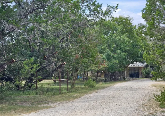 Homes for sale in Boerne, TX | 21 Wasp Creek Rd, Boerne, TX 78006 | MLS# 1913013